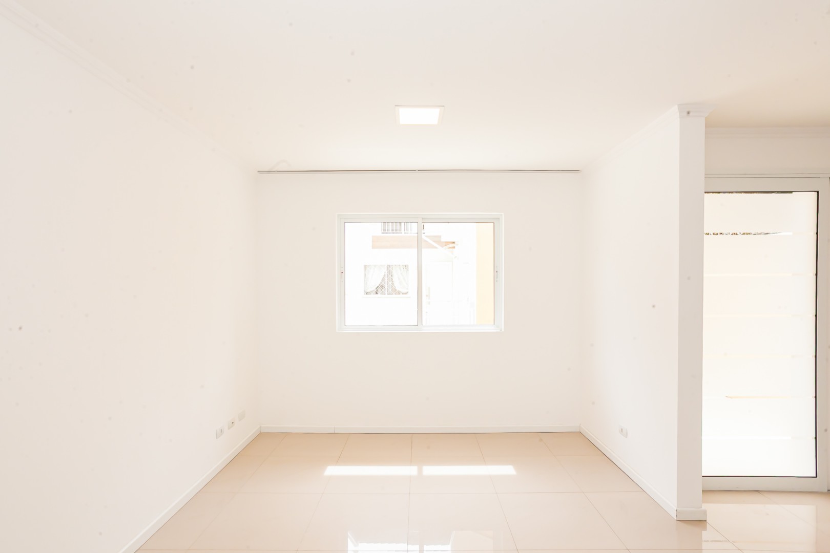 Casa para alugar em Sao Lourenco, Curitiba — Portal Chave Fácil
