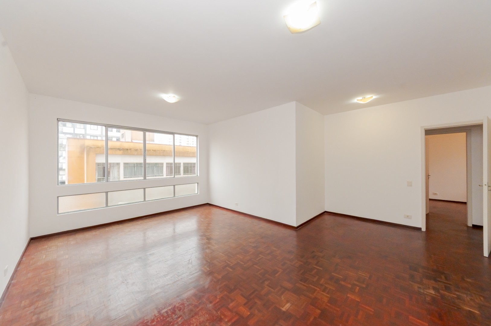 Apartamento para alugar em Centro, Curitiba — Portal Chave Fácil