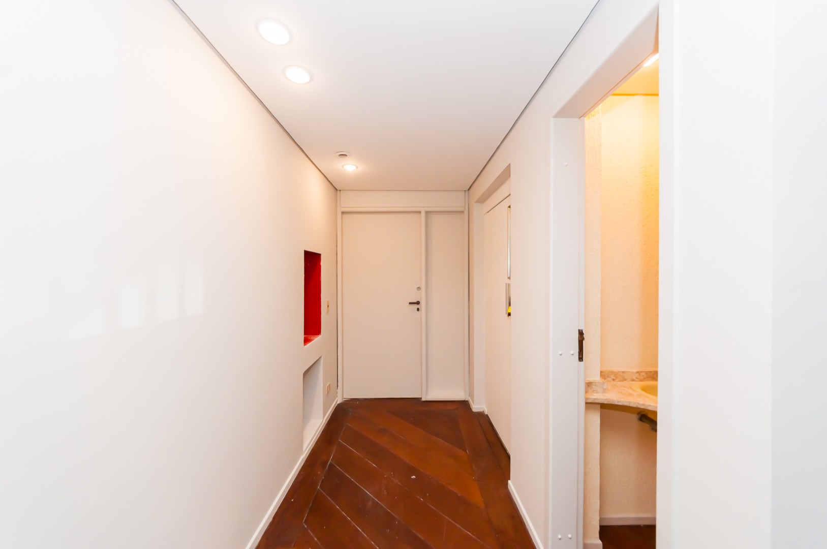 Apartamento para alugar em Juveve, Curitiba — MAFI ADMINISTRADORA DE IMOVEIS LTDA