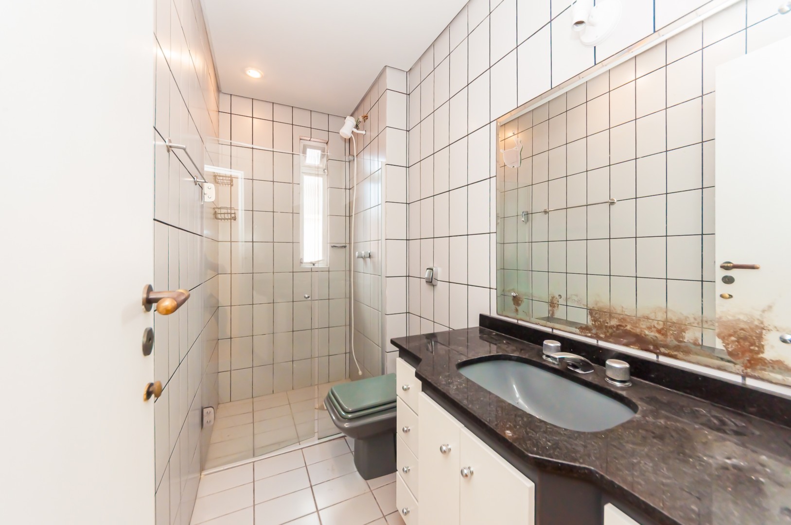 Apartamento para alugar em Juveve, Curitiba — MAFI ADMINISTRADORA DE IMOVEIS LTDA