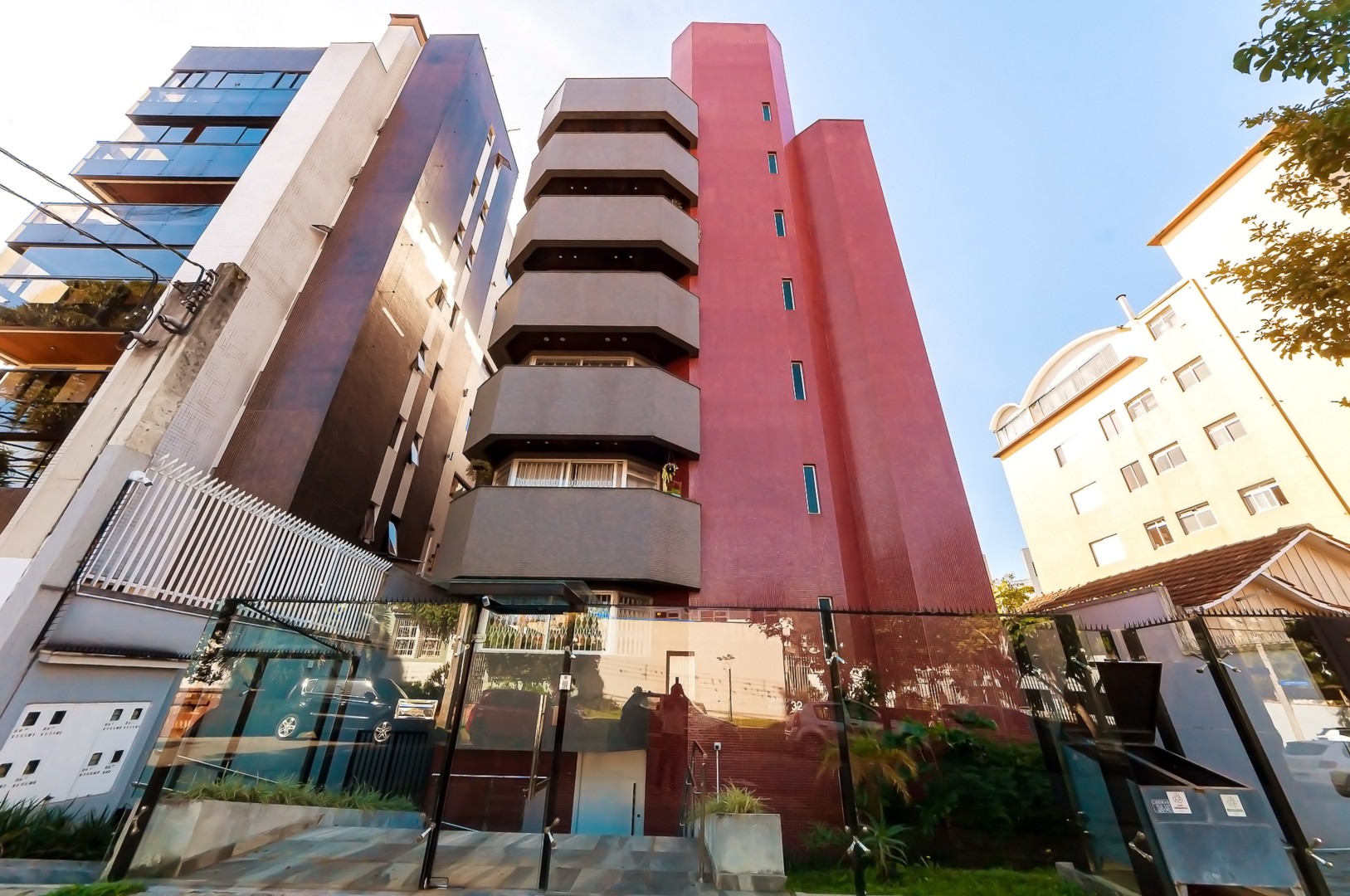 Apartamento para alugar em Juveve, Curitiba — MAFI ADMINISTRADORA DE IMOVEIS LTDA