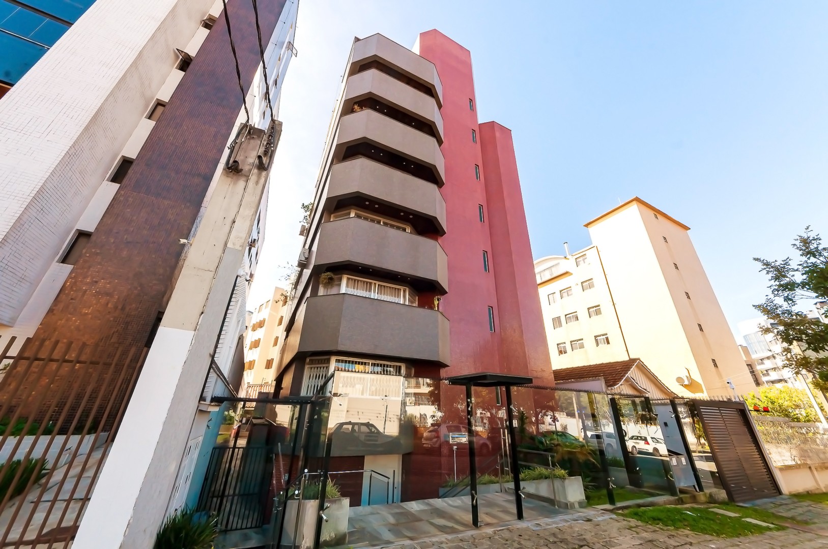 Apartamento para alugar em Juveve, Curitiba — Portal Chave Fácil