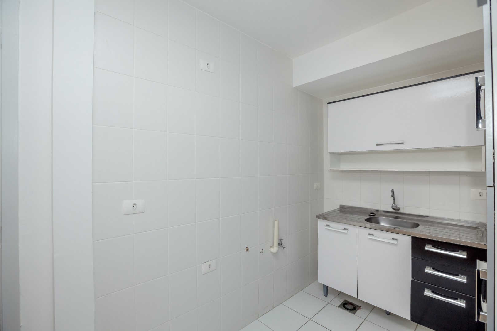 Apartamento para locacao no Bigorrilho em Curitiba com 60m² por R$ 2.000,00
