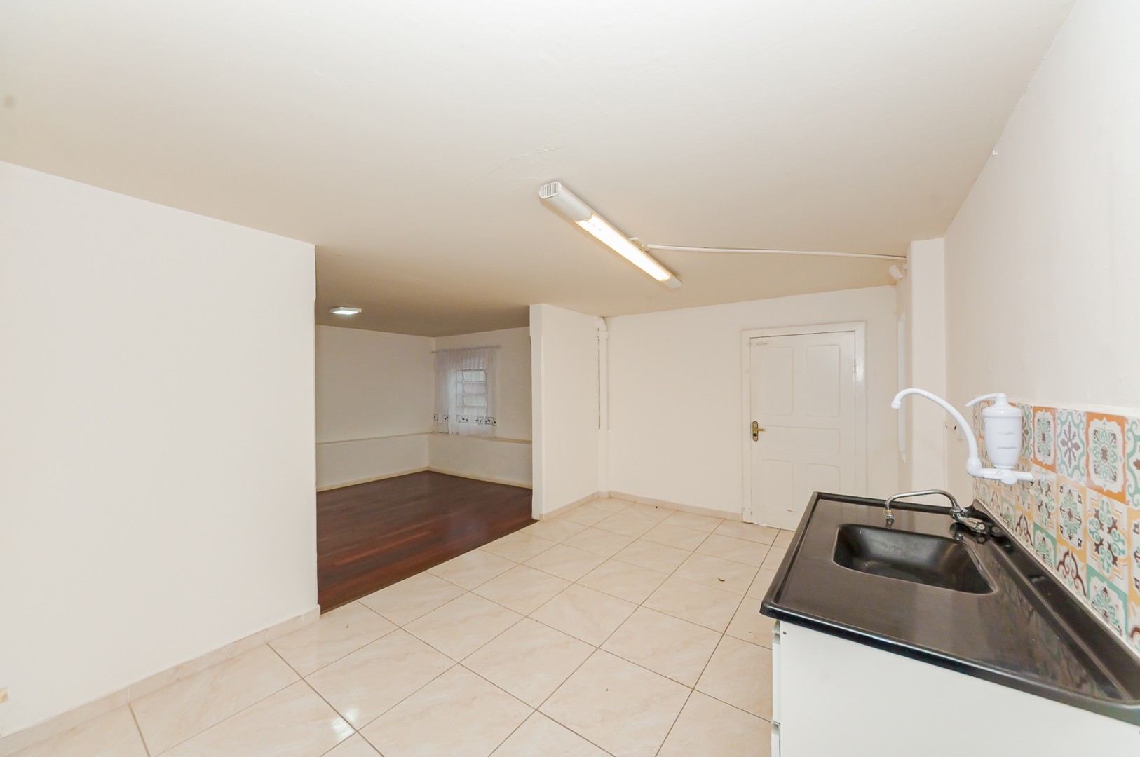 Comercial para alugar em Sao Francisco, Curitiba — Kondor Imóveis: Imobiliária em Curitiba | Uma imobiliária pra você