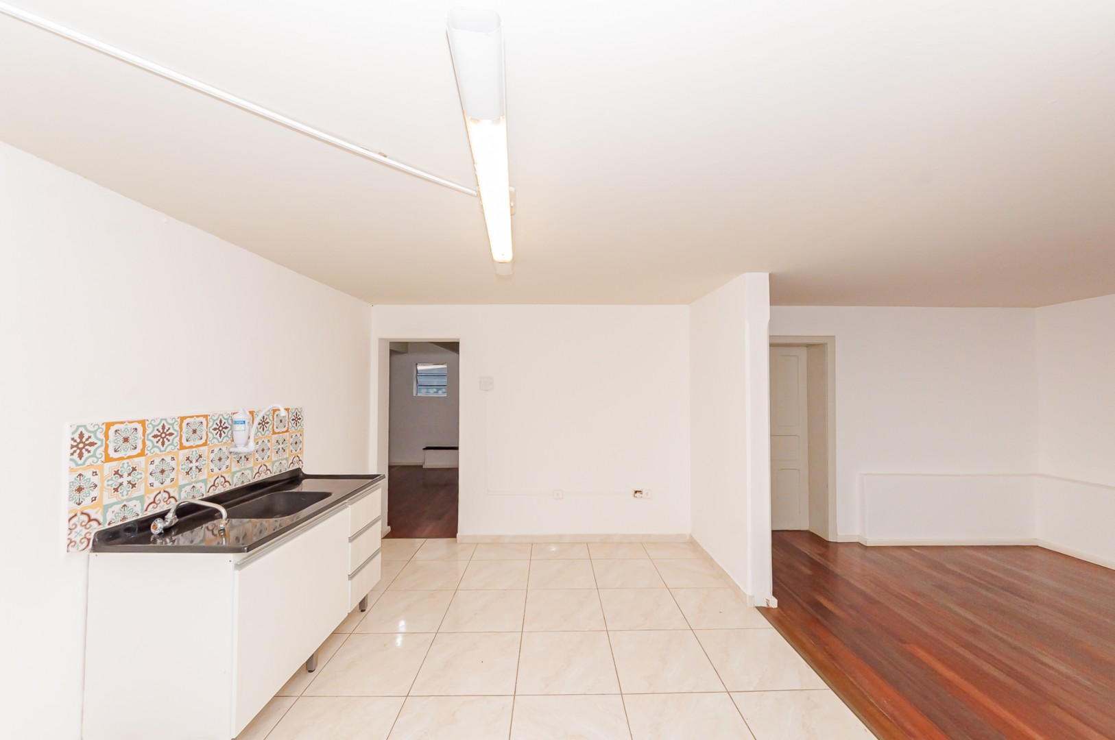 Comercial para alugar em Sao Francisco, Curitiba — Kondor Imóveis: Imobiliária em Curitiba | Uma imobiliária pra você