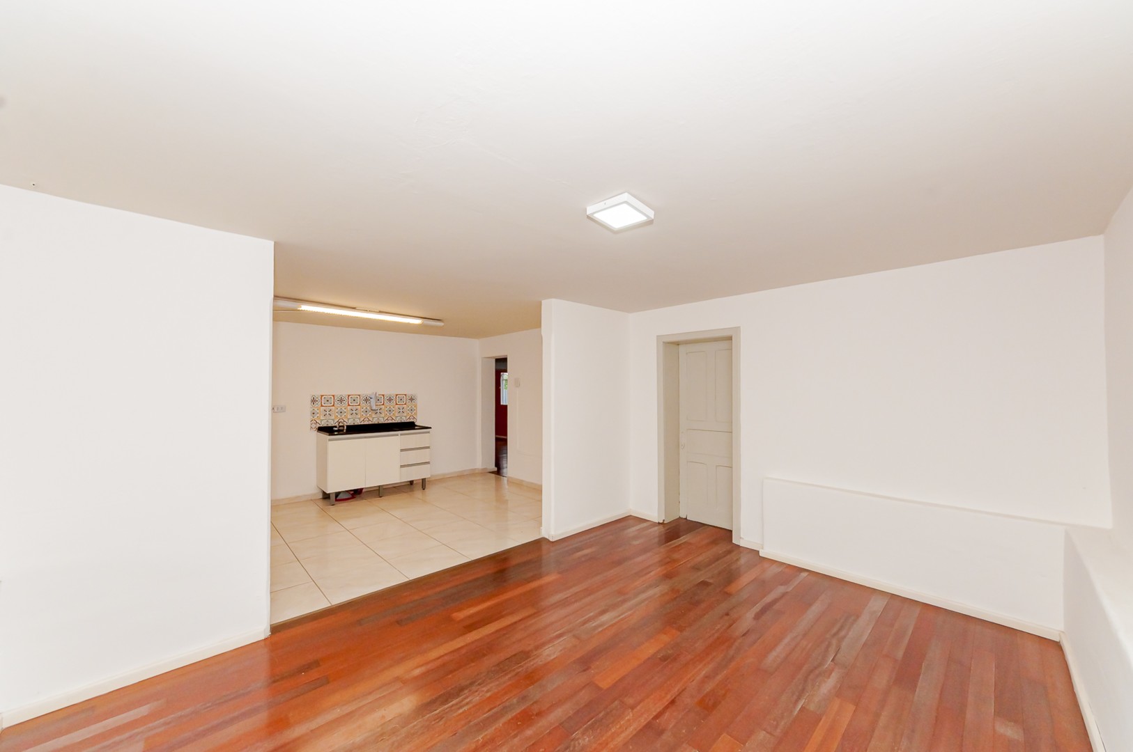 Comercial para alugar em Sao Francisco, Curitiba — Kondor Imóveis: Imobiliária em Curitiba | Uma imobiliária pra você