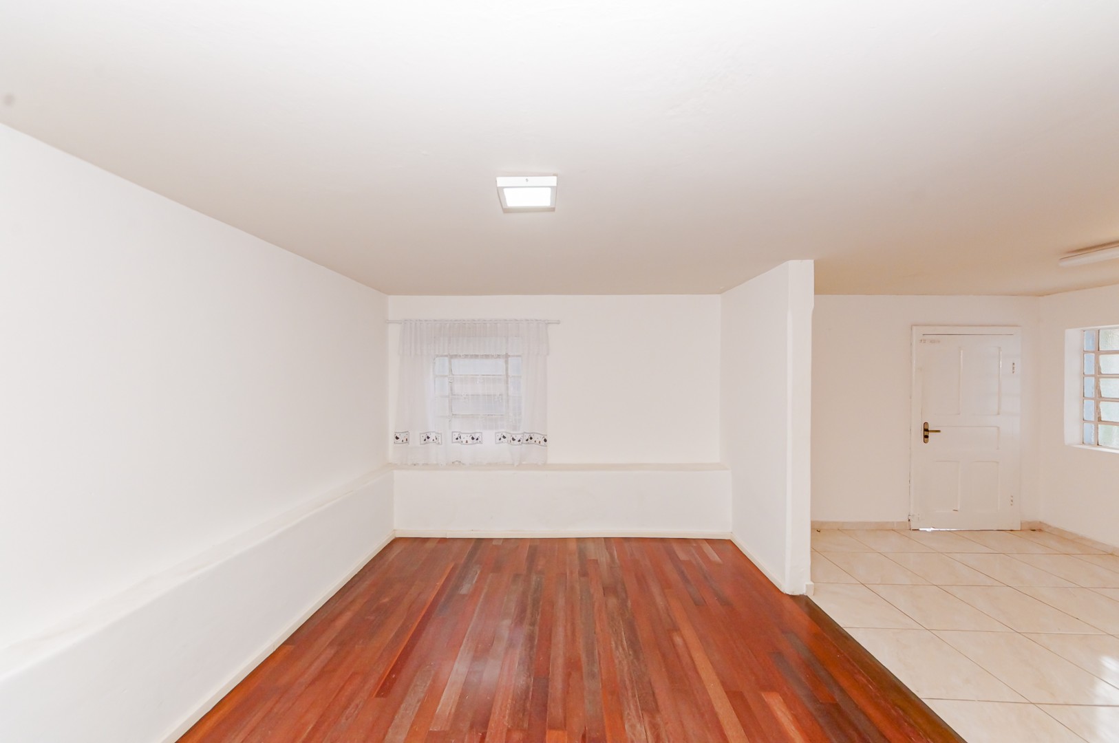 Comercial para alugar em Sao Francisco, Curitiba — Kondor Imóveis: Imobiliária em Curitiba | Uma imobiliária pra você