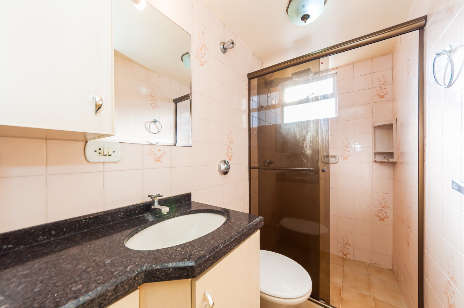Apartamento para alugar em Agua Verde, Curitiba — Portal Chave Fácil