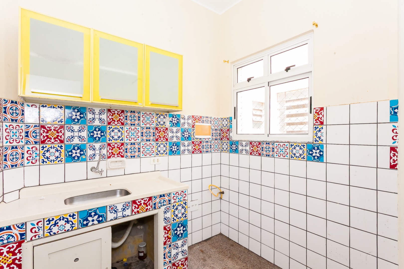 Apartamento para alugar em Centro, Curitiba — Portal Chave Fácil