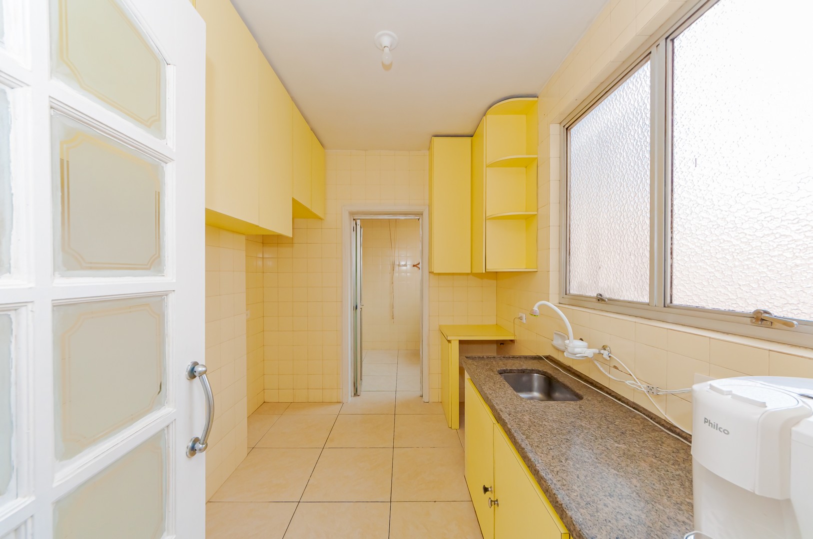 Apartamento para locacao no Agua Verde em Curitiba com 104,67m² por R$ 3.375,00