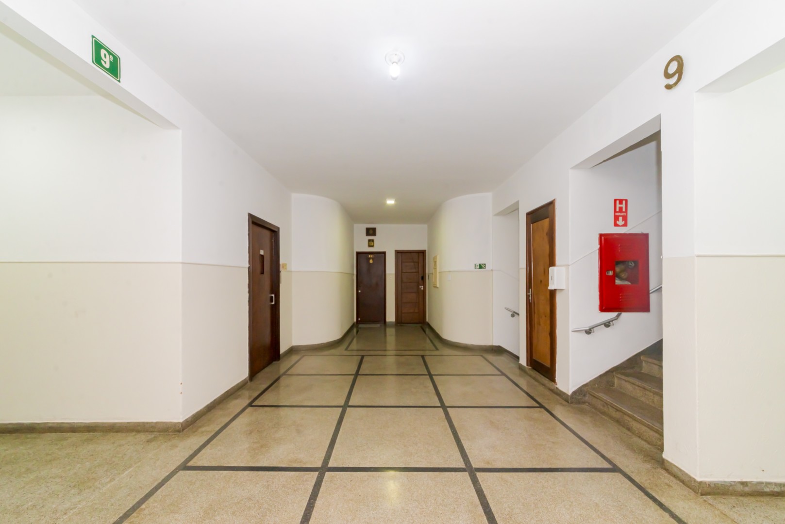 Apartamento para locacao no Centro em Curitiba com 115m² por R$ 3.500,00