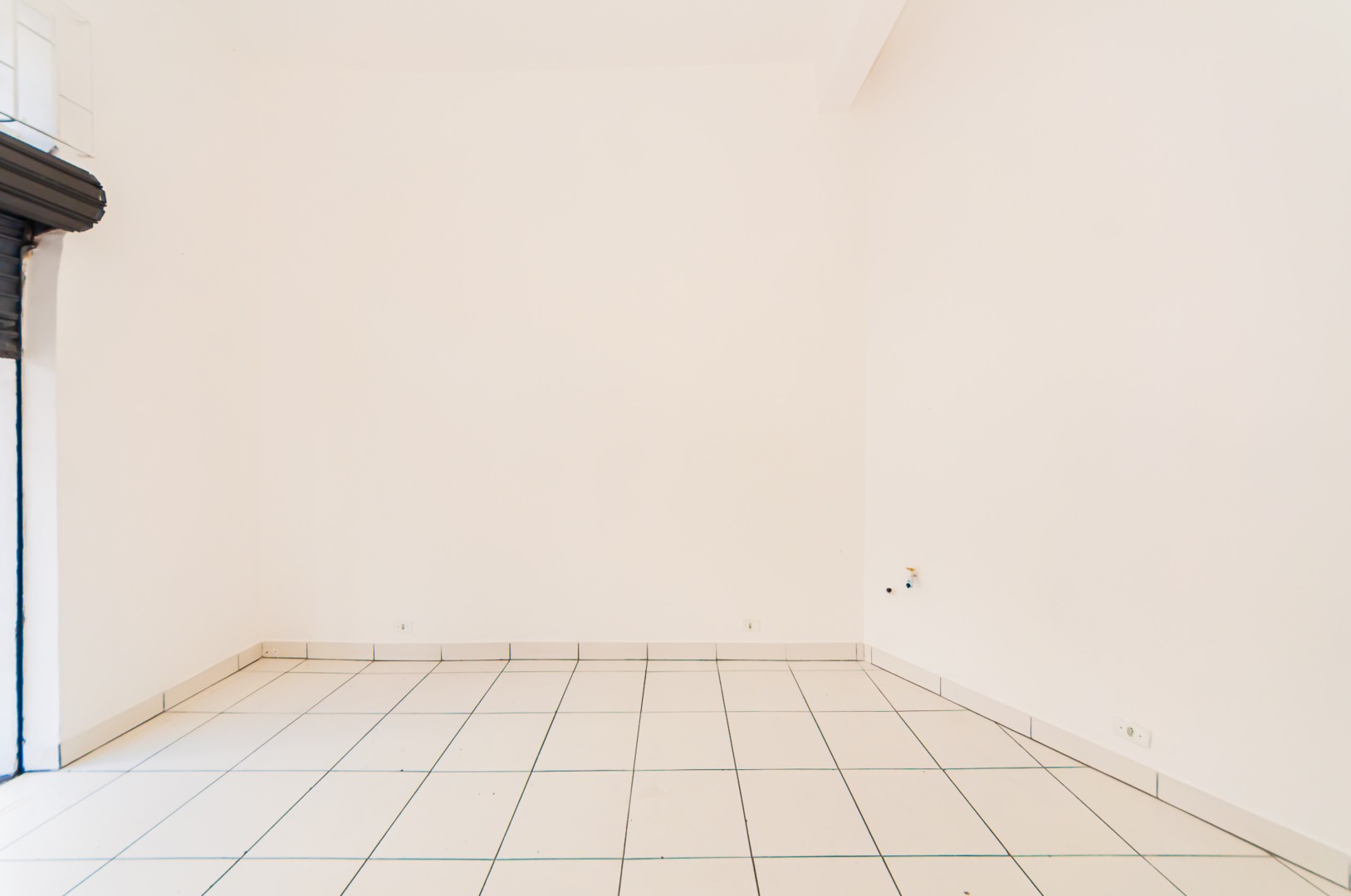 Loja para locacao no Centro em Curitiba com 45m² por R$ 1.000,00