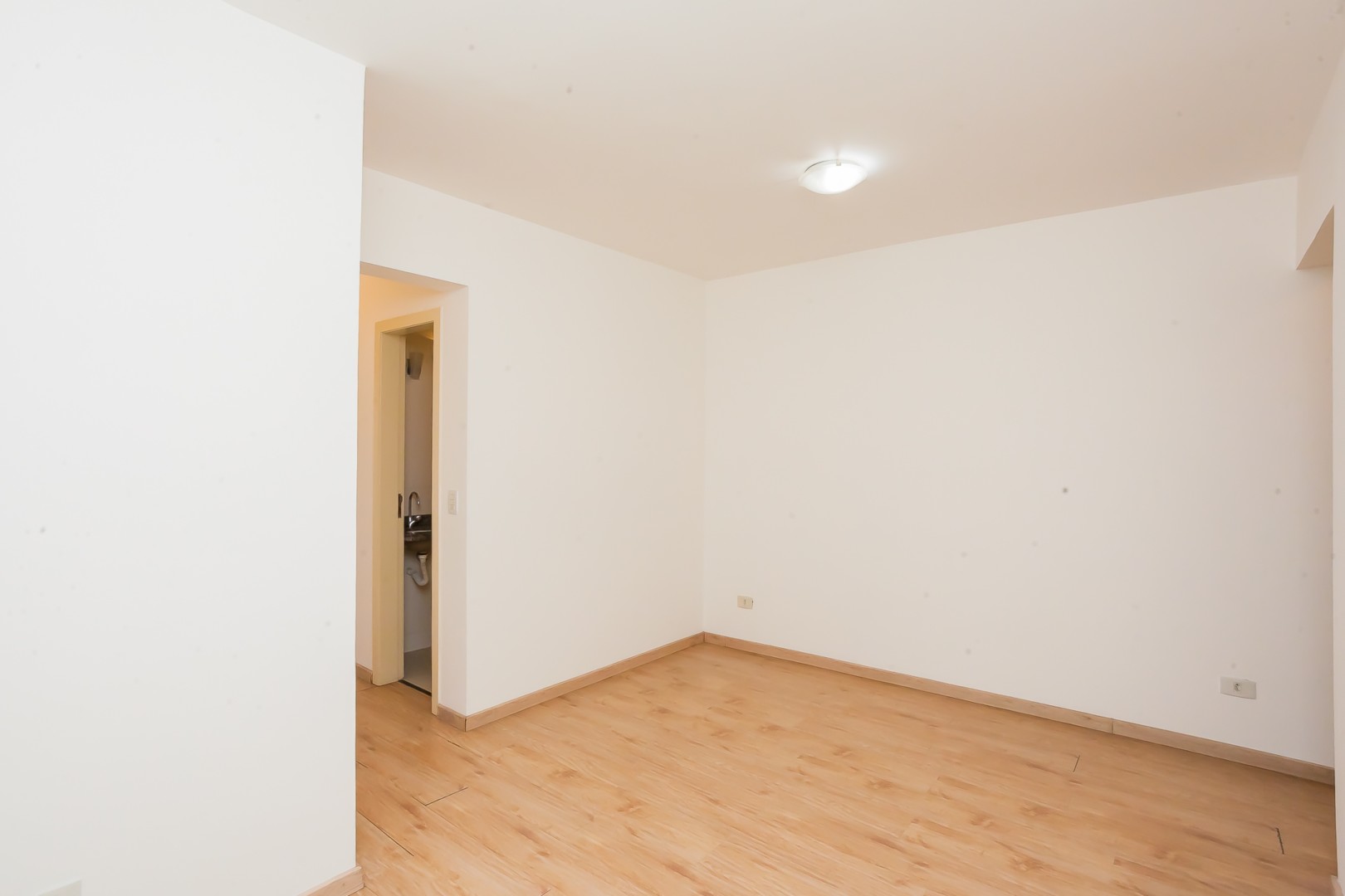 Apartamento para alugar em Santa Candida, Curitiba — Portal Chave Fácil
