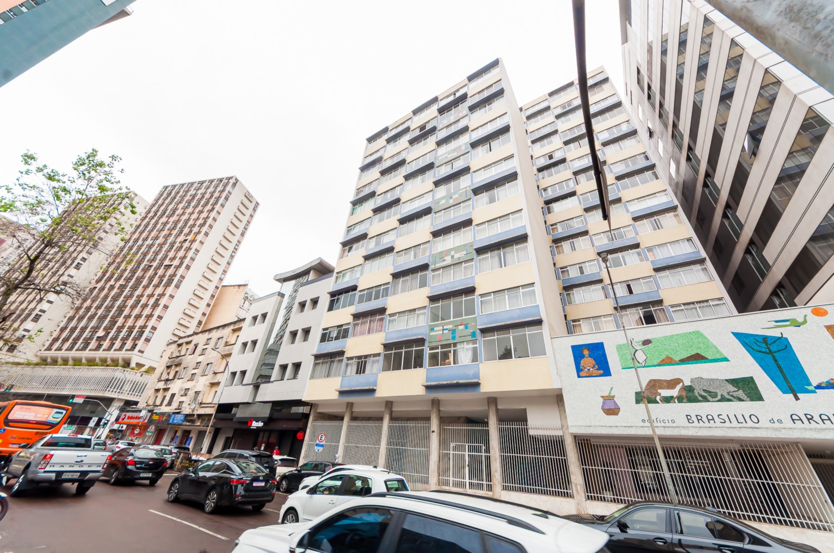 Apartamento para venda no Centro em Curitiba com 91,9m² por R$ 430.000,00