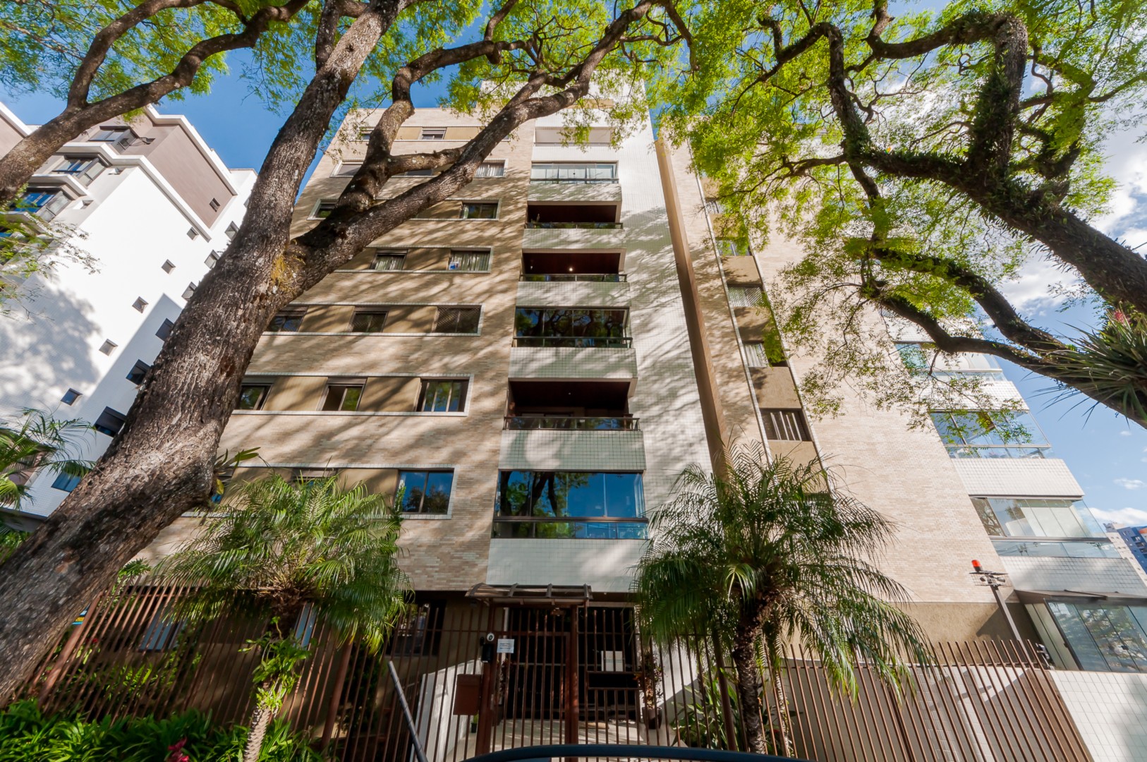 Apartamento para venda no Cristo Rei em Curitiba com 117,84m² por R$ 940.000,00