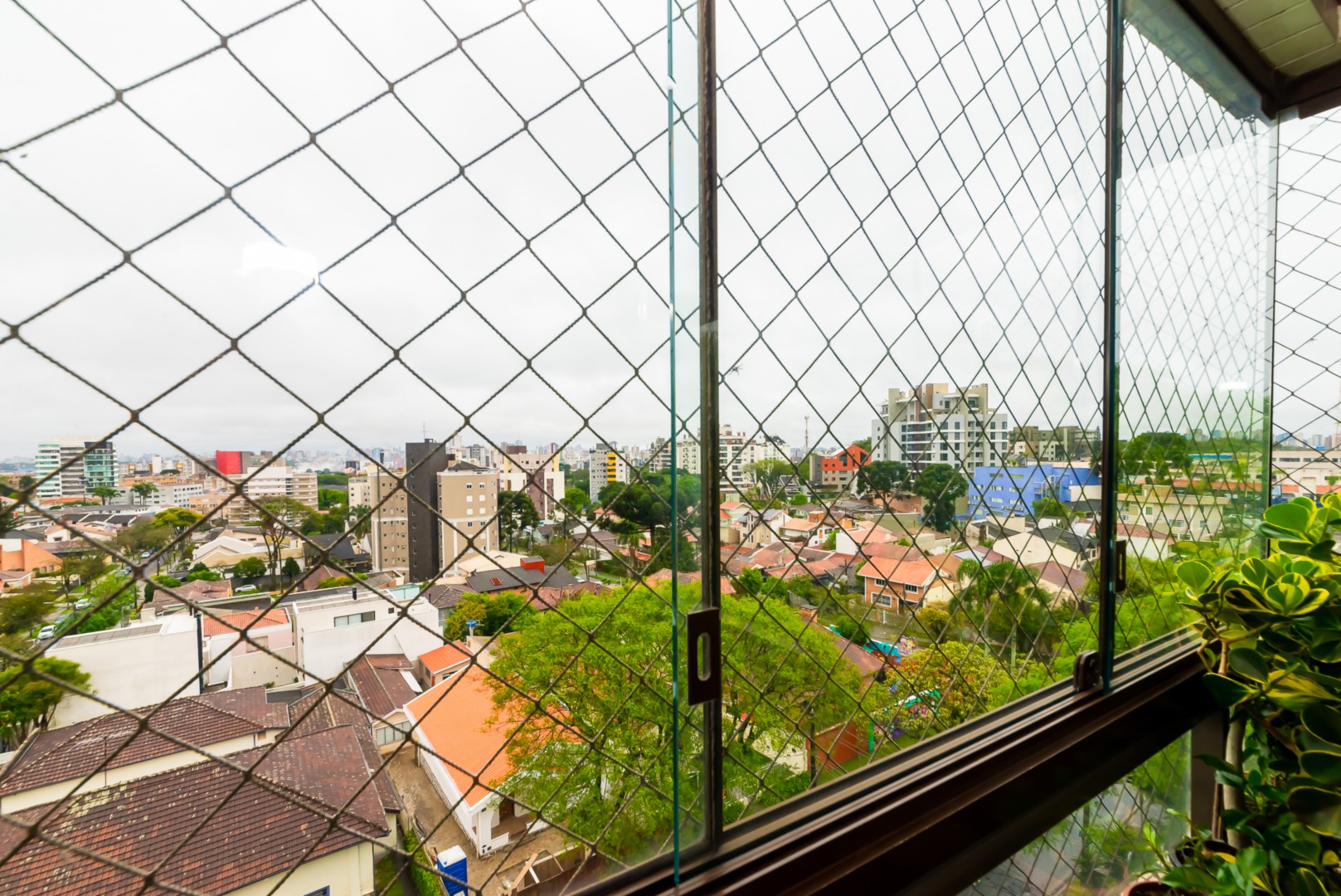 Apartamento à venda em Cristo Rei, Curitiba — Portal Chave Fácil