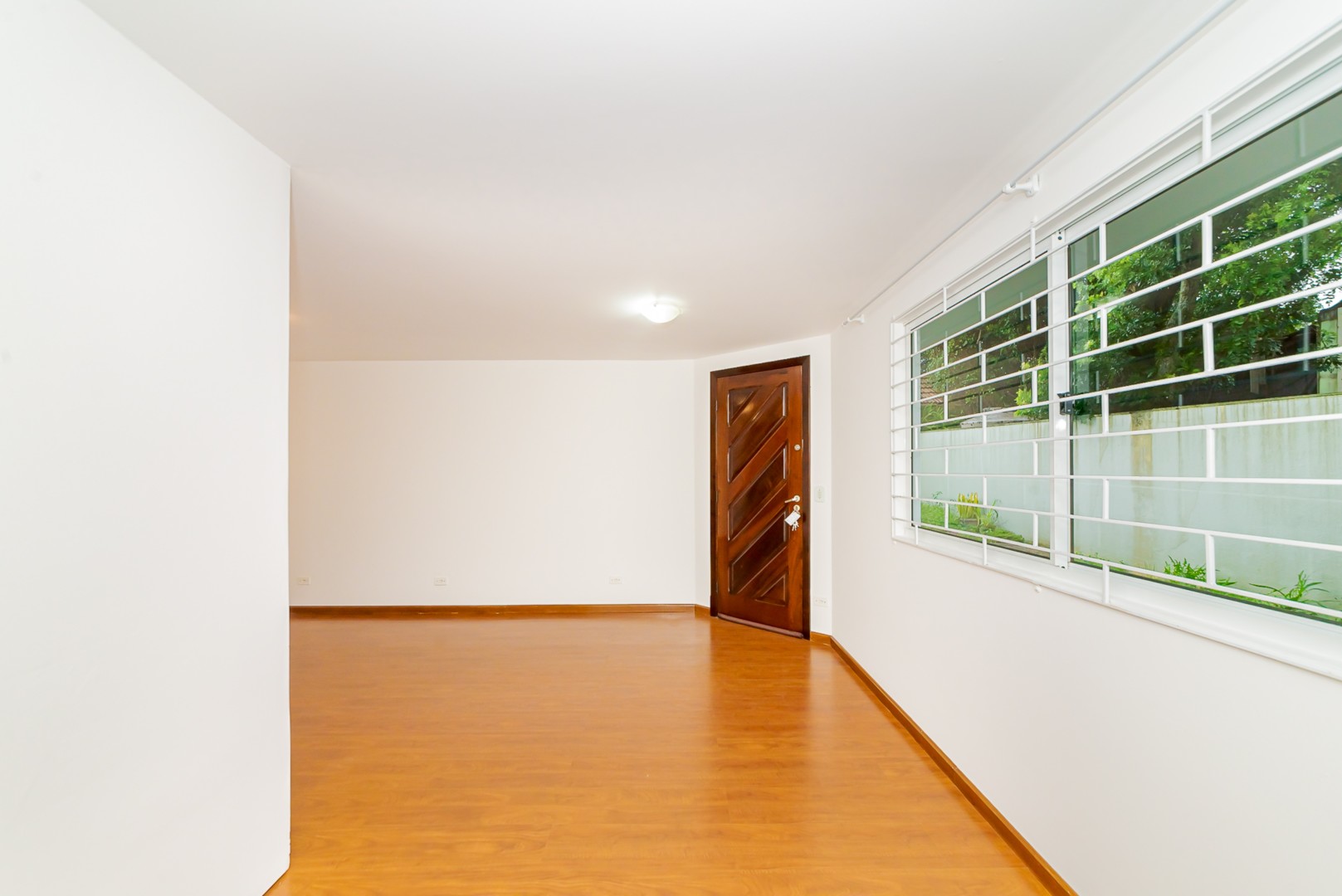 Casa para alugar em Cajuru, Curitiba — Portal Chave Fácil