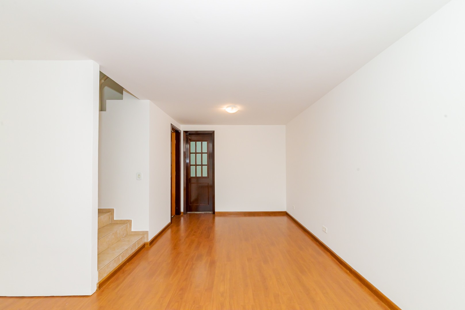 Casa para alugar em Cajuru, Curitiba — Portal Chave Fácil