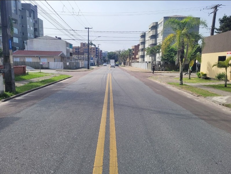 AV. CWB 25.jpg
