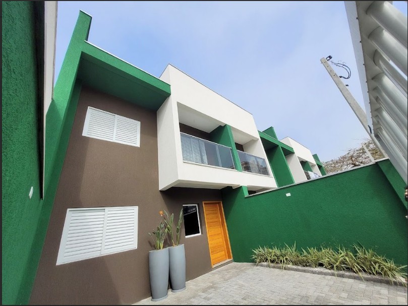 Sobrado para venda no Centro em Guaratuba com 125m² por R$ 950.000,00