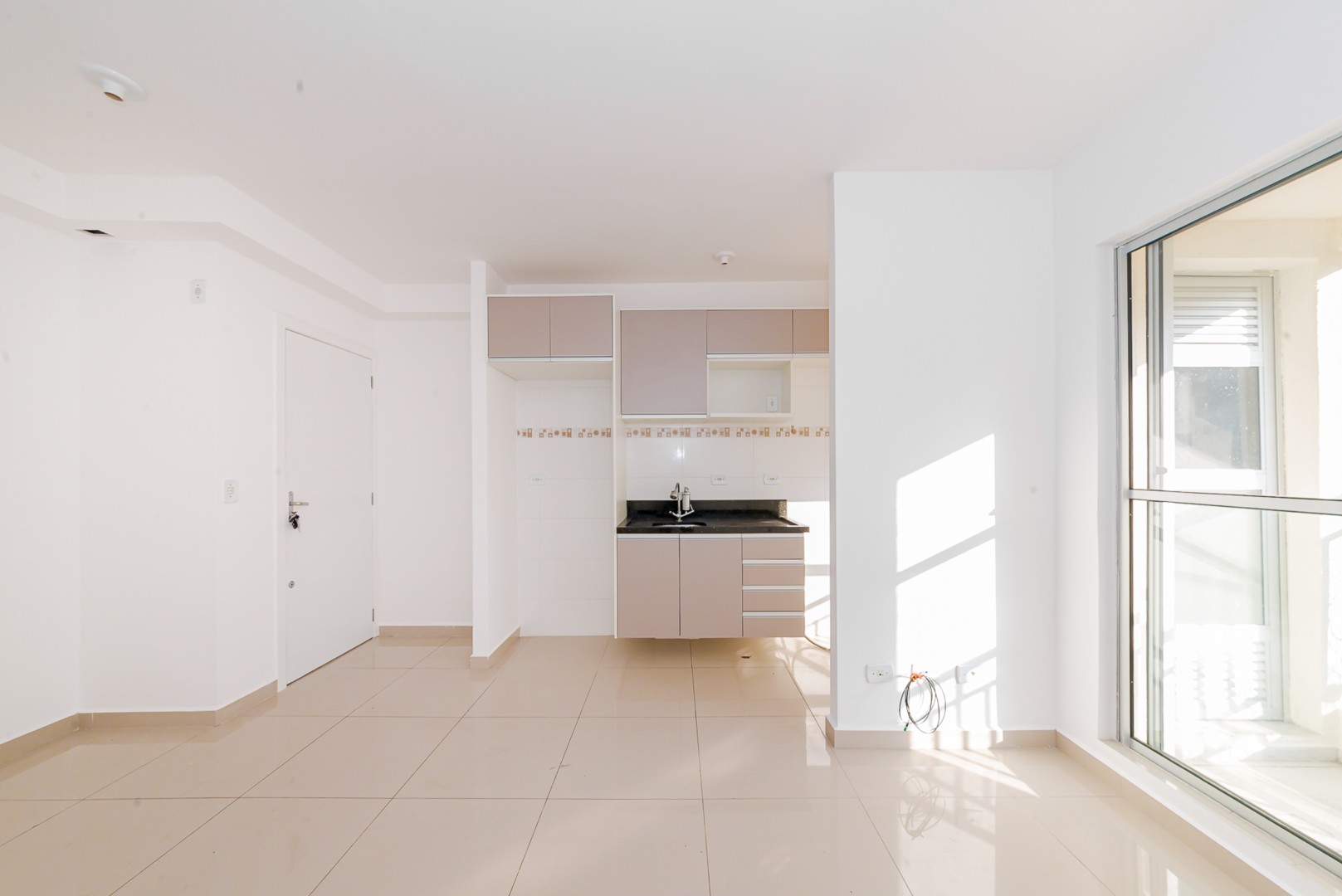 Apartamento para venda no Jardim Claudia em Pinhais com 85m² por R$ 285.000,00