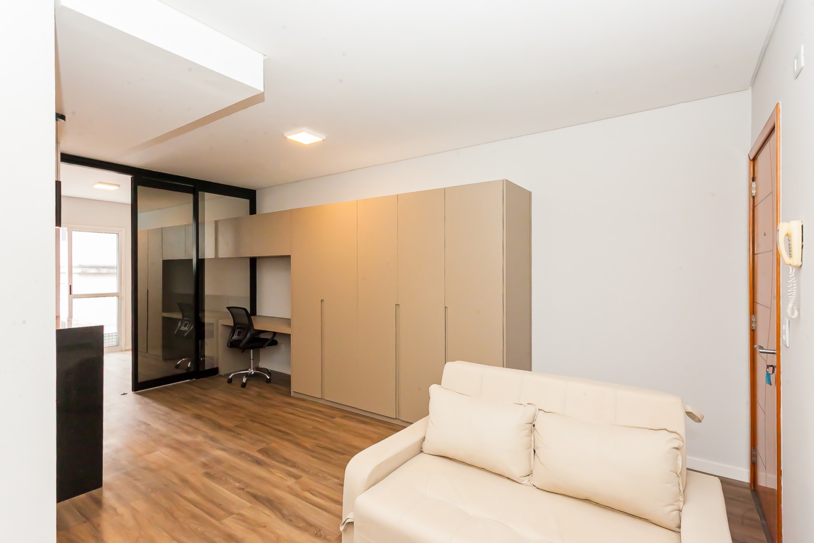 Apartamento para alugar em Centro, Curitiba — Portal Chave Fácil