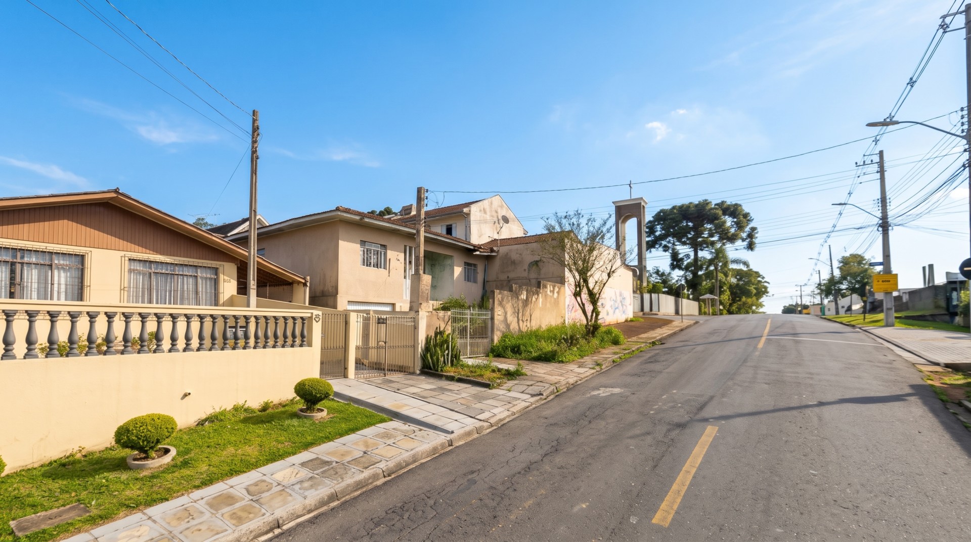 Terreno para venda no Pilarzinho em Curitiba com 324,5m² por R$ 450.000,00