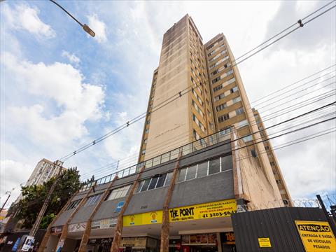 Apartamento para locacao no Reboucas em Curitiba com 44,7m² por R$ 1.875,00
