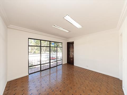 Conjunto Comercial para locacao no Bacacheri em Curitiba com 121,9m² por R$ 2.875,00