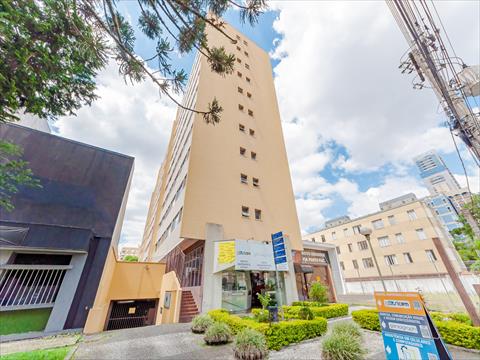 Apartamento para locacao no Centro Civico em Curitiba com 93m² por R$ 3.750,00