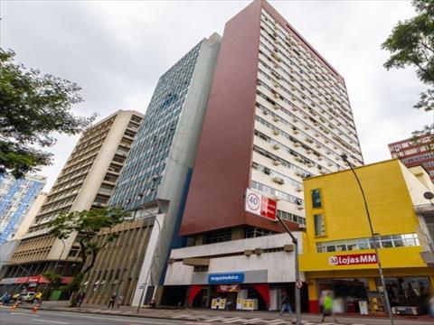 Conjunto Comercial para locacao no Centro em Curitiba com 34m² por R$ 812,50