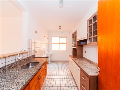 Apartamento para locacao no Ahu em Curitiba com 130m² por R$ 3.375,00