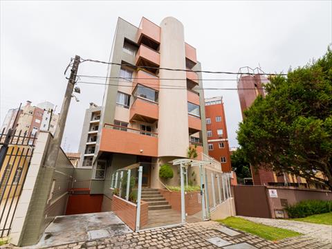 Apartamento para locacao no Juveve em Curitiba com 170m² por R$ 3.375,00