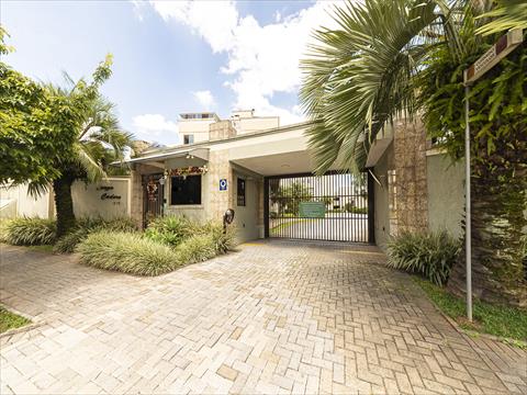 Apartamento para locacao no Cabral em Curitiba com 102,65m² por R$ 3.750,00