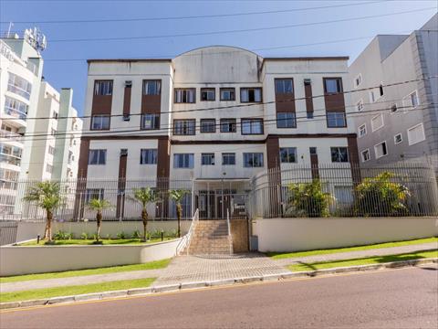 Apartamento para locacao no Uberaba em Curitiba com 65,51m² por R$ 2.125,00