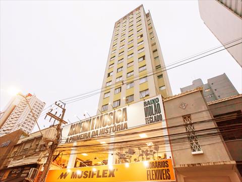 Apartamento para locacao no Juveve em Curitiba com 54,57m² por R$ 1.750,00