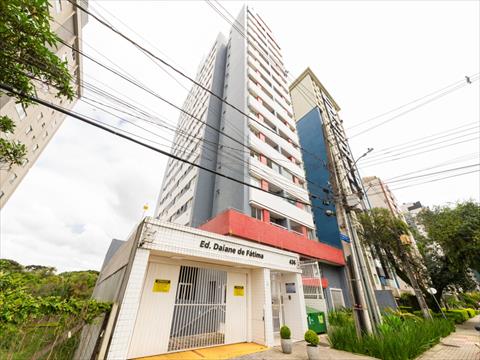 Apartamento para locacao no Cristo Rei em Curitiba com 36,74m² por R$ 2.000,00