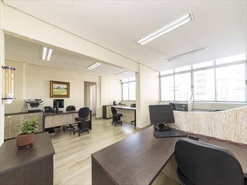 Conjunto Comercial para locacao no Centro em Curitiba com 0m² por R$ 12.875,00