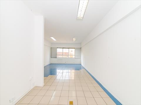 Conjunto Comercial para vendalocacaovenda e locacao no Centro em Curitiba com 53,06m² por R$ 165.000,00718,75