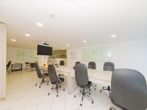 Conjunto Comercial para locacao no Centro em Curitiba com 0m² por R$ 17.500,00