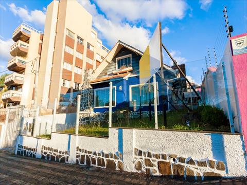 Residência Comercial para locacao no Sao Francisco em Curitiba com 140m² por R$ 12.250,00