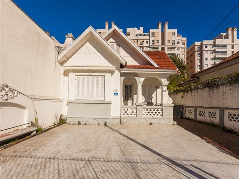 Casa para locacao no Reboucas em Curitiba com 109m² por R$ 5.750,00