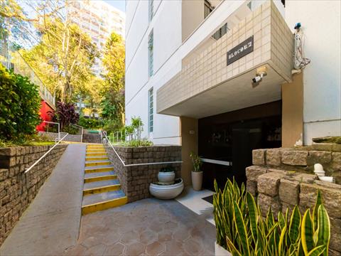 Apartamento para locacao no Juveve em Curitiba com 92,2m² por R$ 3.375,00