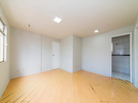 Apartamento para venda no Sao Francisco em Curitiba com 73m² por R$ 350.000,00