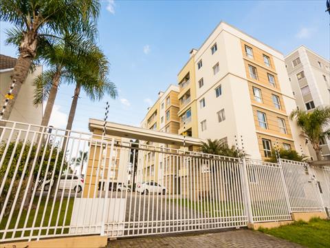 Apartamento para locacao no Santa Candida em Curitiba com 70m² por R$ 2.500,00
