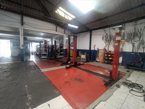 Ponto de Comercio para venda no Boqueirao em Curitiba com 400m² por R$ 290.000,00