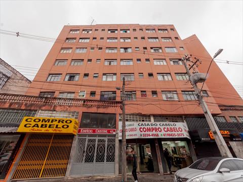 Kitinet para locacao no Centro em Curitiba com 29,3m² por R$ 1.062,50