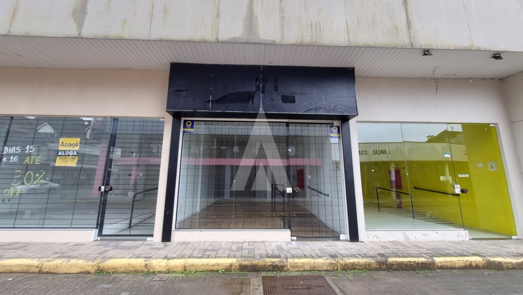 Loja comercial no Centro com 30m e banheiro adaptado com acessibilidade - foto 1