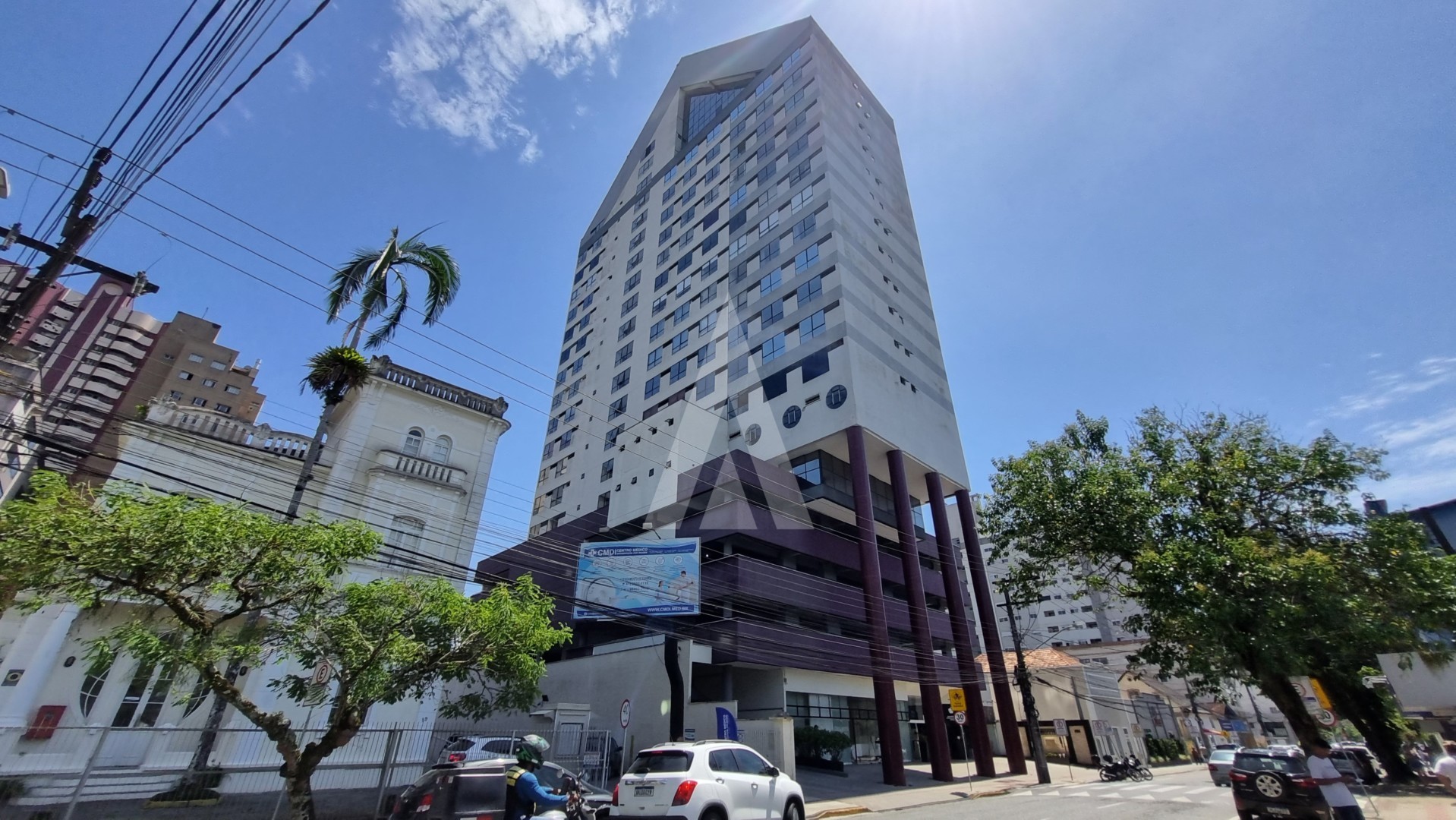 Sala comercial com 1 lavabo e copa no bairro Centro. - foto 1