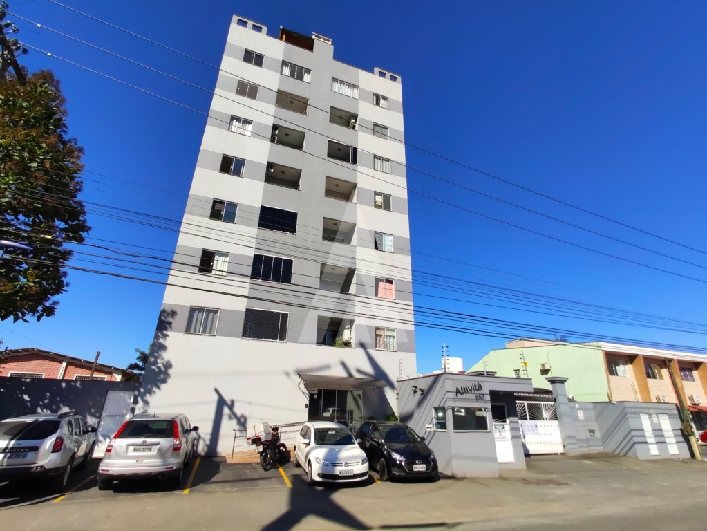 Apartamento com 3 quartos sendo 1 suíte no bairro Costa e Silva com terraço e vaga de garagem - foto 1